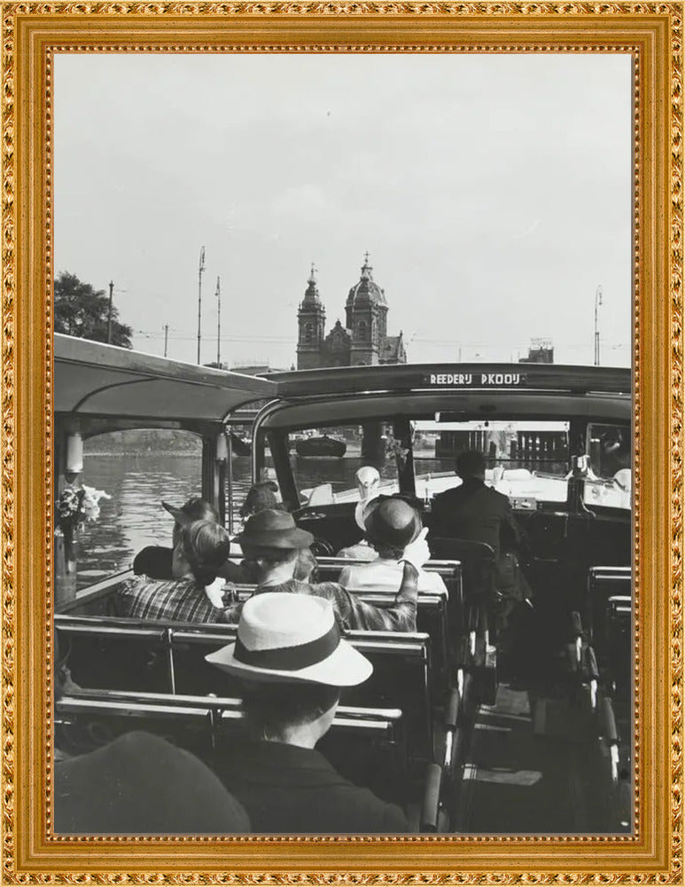 Cruisen voor de Nicolaaskathedraal - 1939