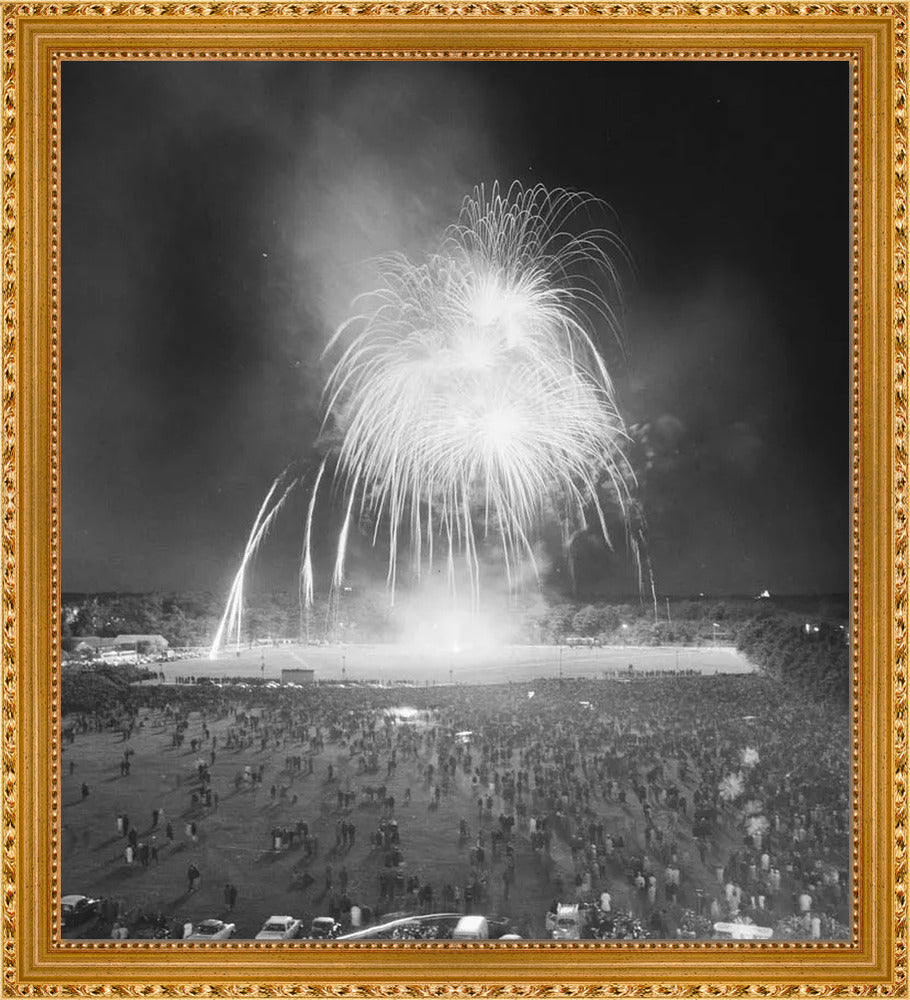 Vuurwerk op het Malieveld - 1965