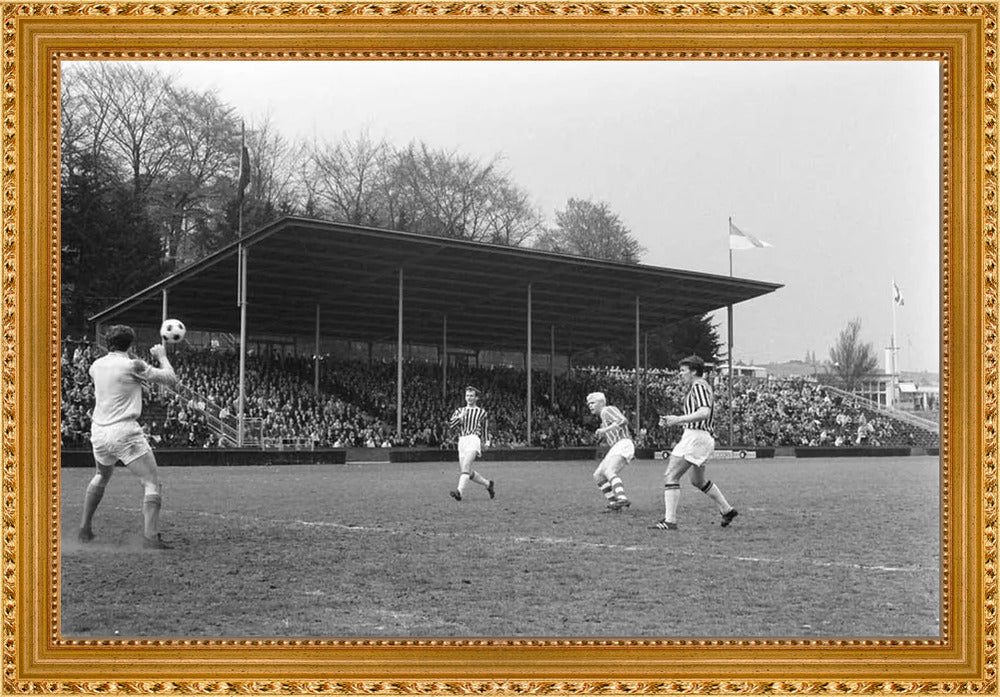 Vitesse - PSV in Nieuw-Monnikenhuize - 1969