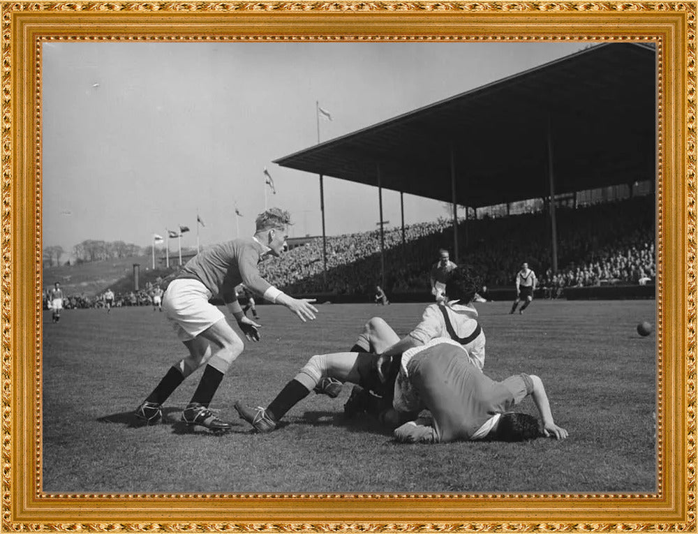 Vitesse - DOS in Nieuw-Monnikenhuize - 1954
