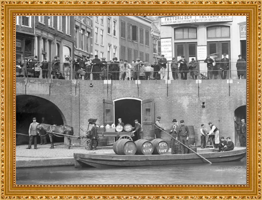 Handel op de Oudegracht - 1906