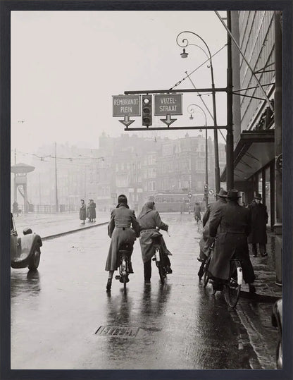 Wachten op het Rokin - 1954