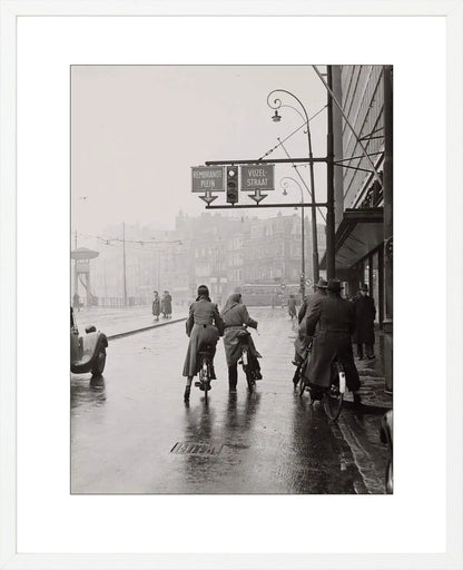 Wachten op het Rokin - 1954