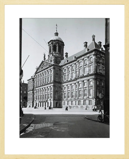 Het Koninklijk Paleis op de Dam - 1951
