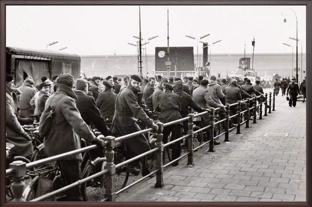 Wachtend op de Pont - 1956