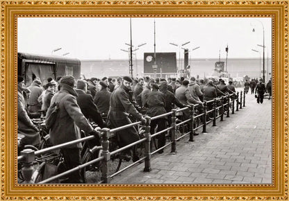 Wachtend op de Pont - 1956