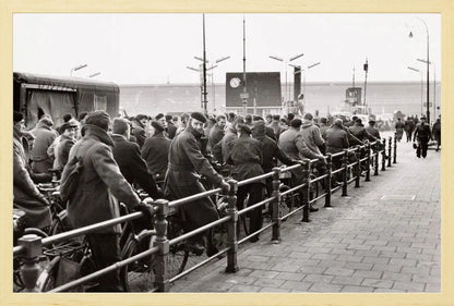 Wachtend op de Pont - 1956