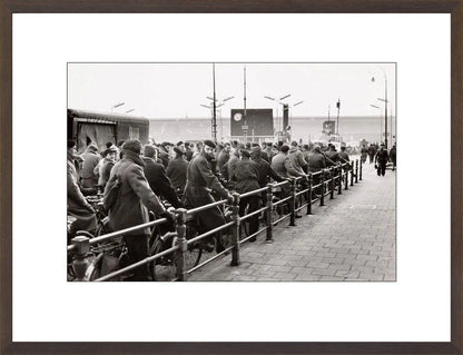 Wachtend op de Pont - 1956