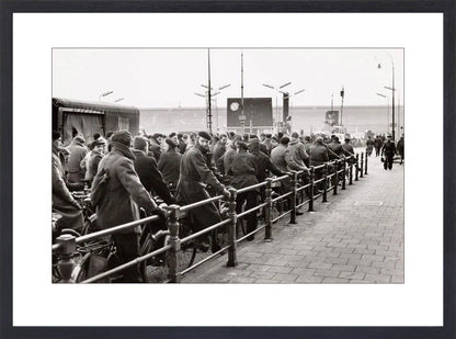 Wachtend op de Pont - 1956