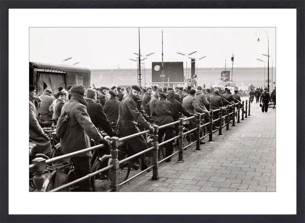Wachtend op de Pont - 1956