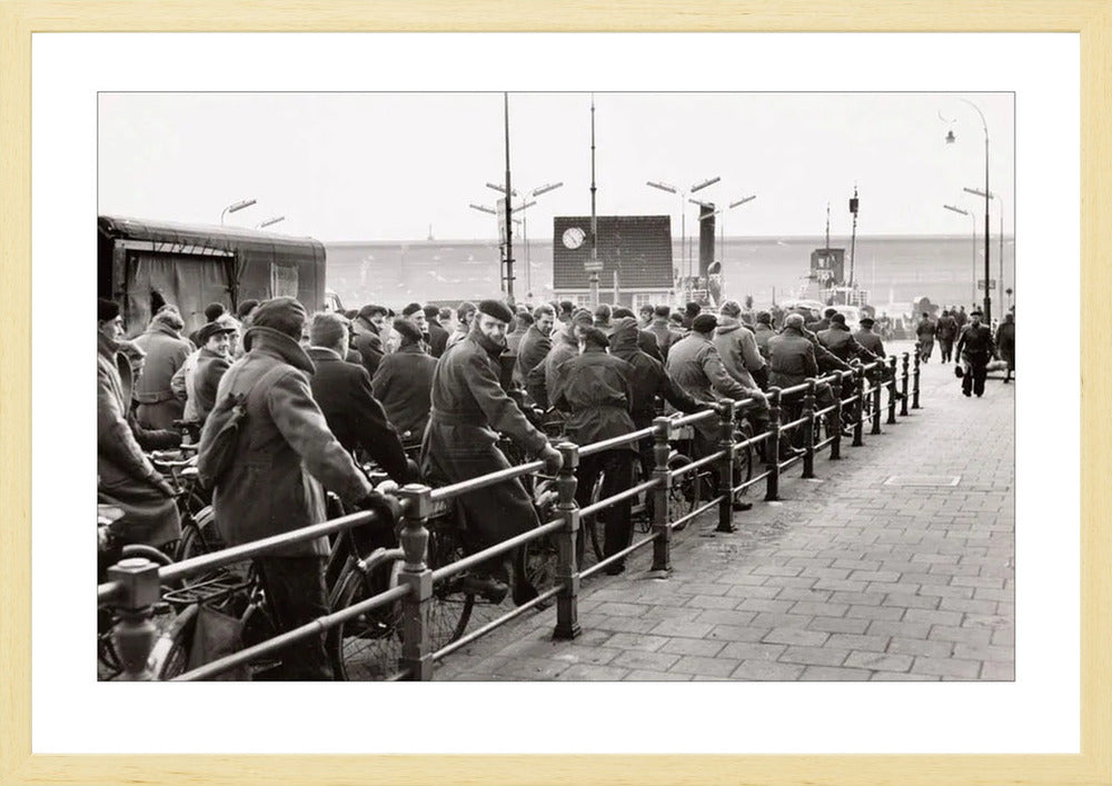 Wachtend op de Pont - 1956