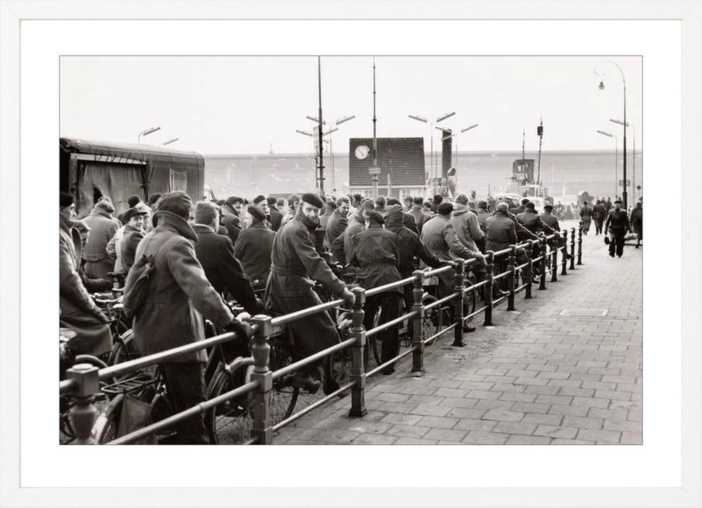 Wachtend op de Pont - 1956