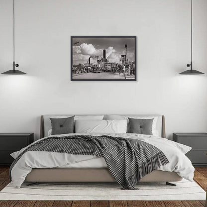 Zwart-witfoto uit 1956 van een IJ-pont van het GVB in Amsterdam. – canvas zwarte baklijst in slaapkamer