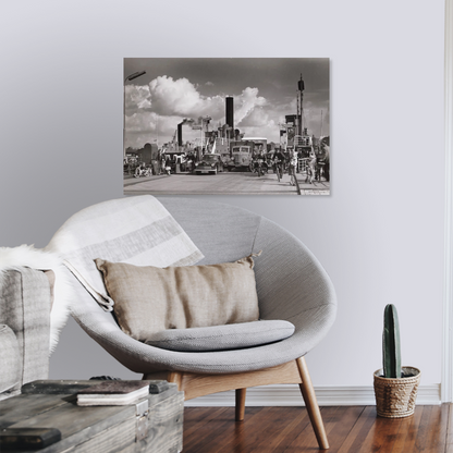 Zwart-witfoto uit 1956 van een IJ-pont van het GVB in Amsterdam. – canvas zonder lijst in leeshoek