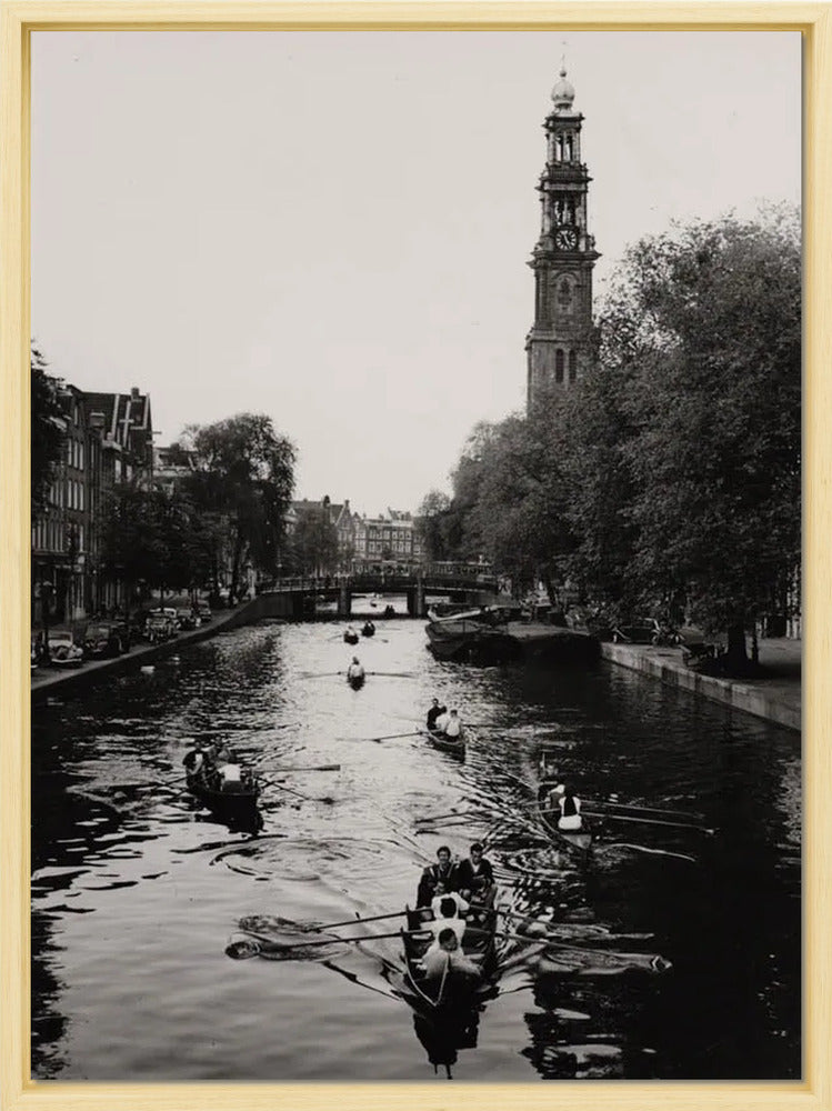Roeiend langs de Westerkerk - 1955