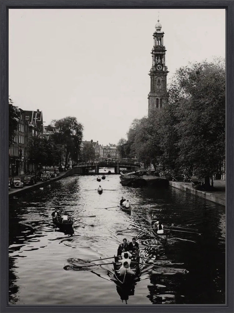 Roeiend langs de Westerkerk - 1955
