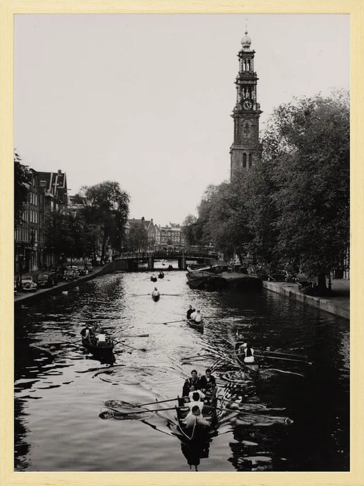 Roeiend langs de Westerkerk - 1955