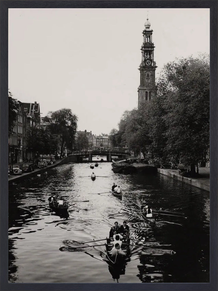 Roeiend langs de Westerkerk - 1955