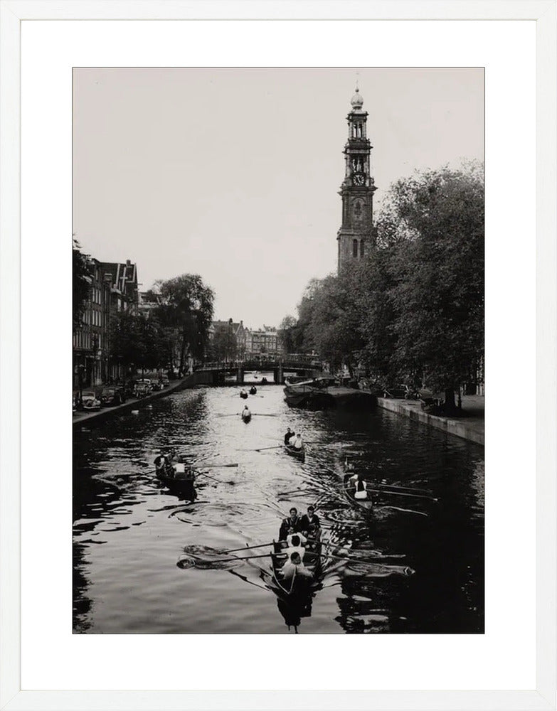 Roeiend langs de Westerkerk - 1955