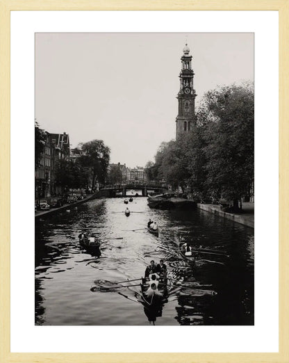 Roeiend langs de Westerkerk - 1955