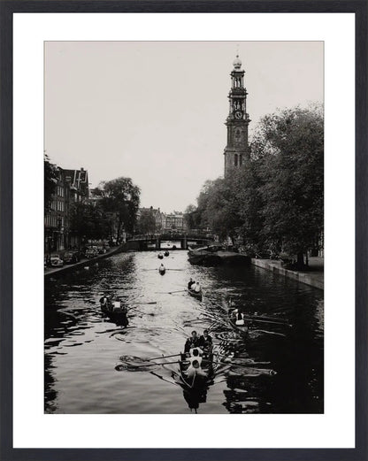 Roeiend langs de Westerkerk - 1955