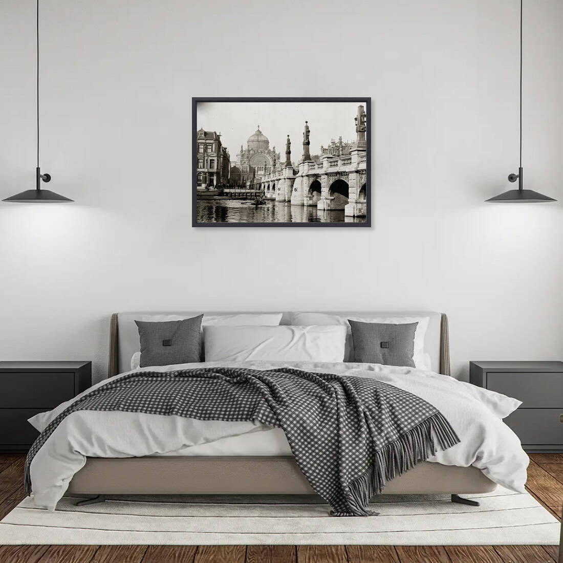 Zwart-witfoto uit 1894 van de Hogesluis over de Amstel in Amsterdam. – canvas zwarte baklijst in slaapkamer