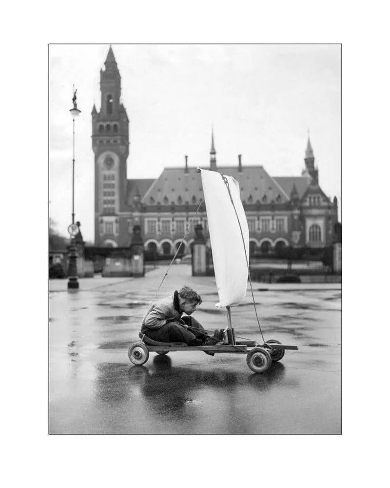 Zeilwagen voor het Vredespaleis - 1951