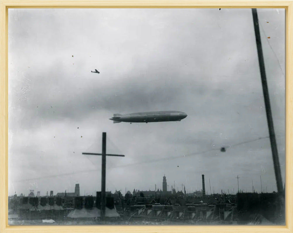 Graf Zeppelin - 1932