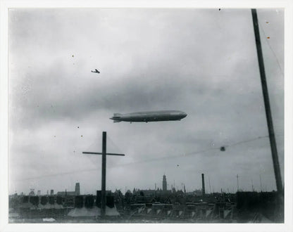Graf Zeppelin - 1932