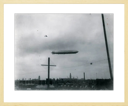 Graf Zeppelin - 1932