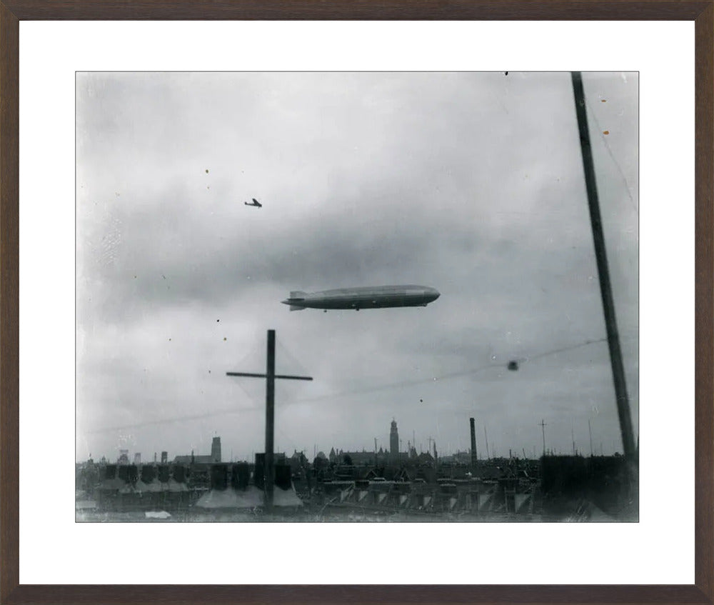 Graf Zeppelin - 1932