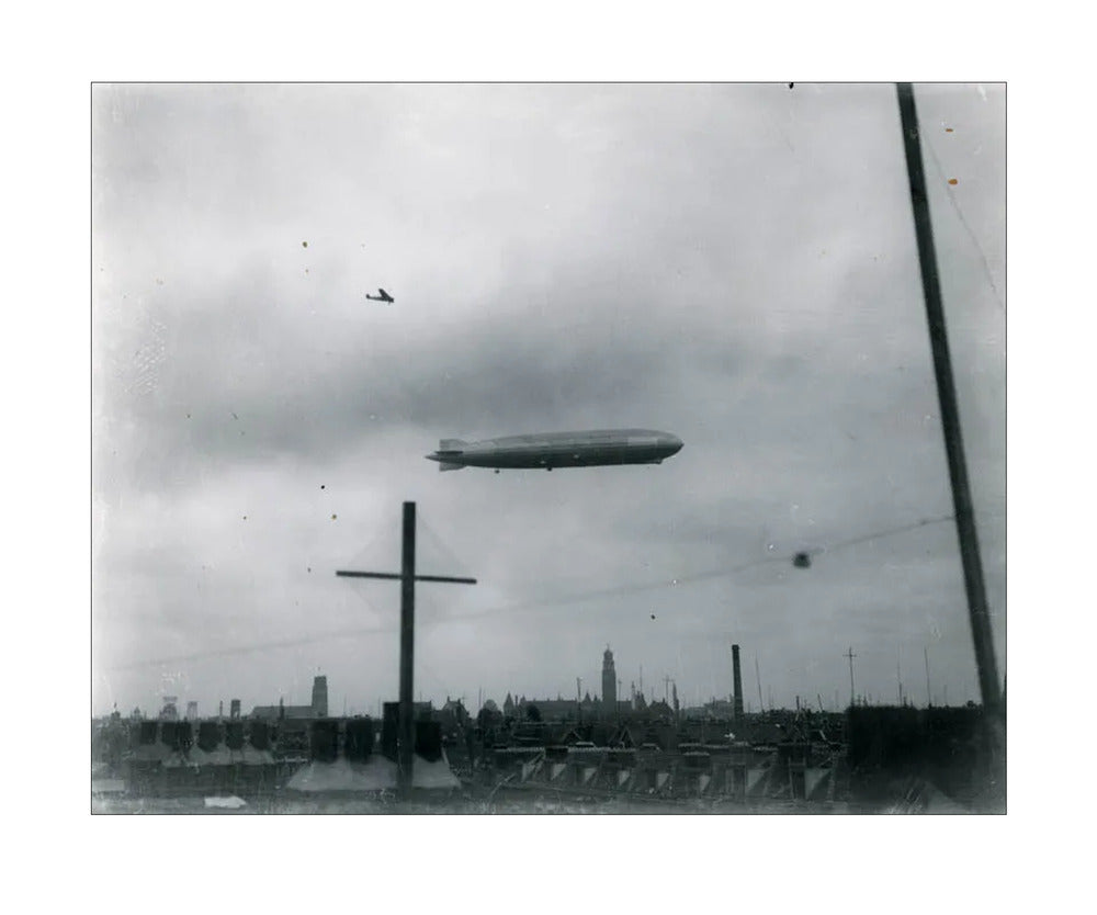 Graf Zeppelin - 1932