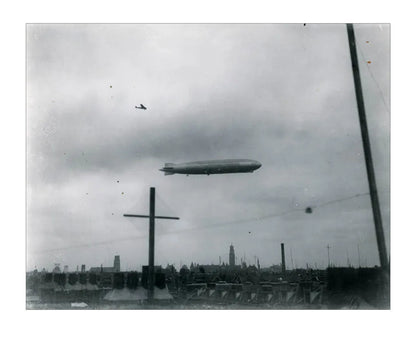 Graf Zeppelin - 1932
