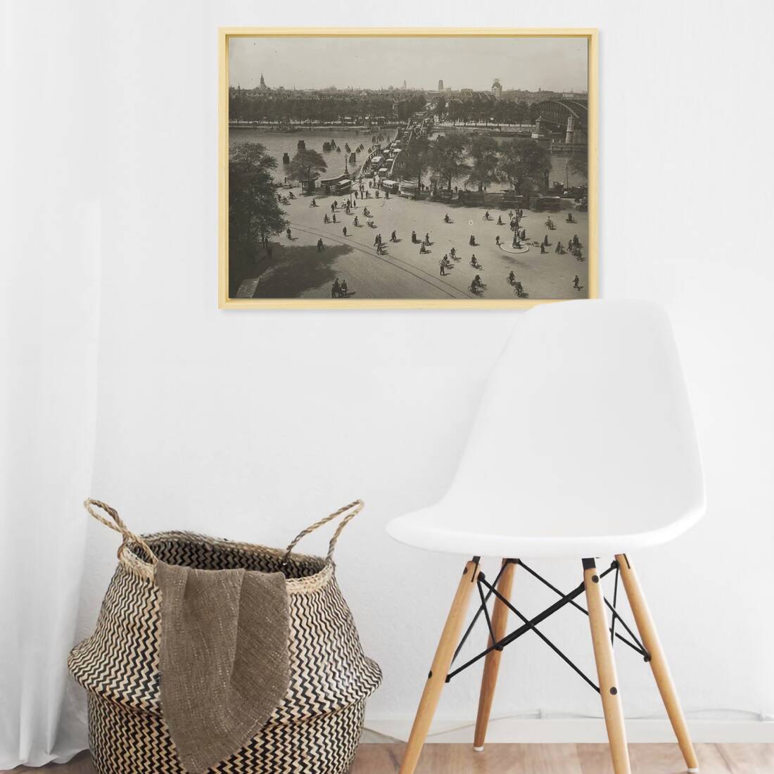 Historische foto van de spits op de Koninginnebrug rond 1920 – canvas naturel baklijst in keuken