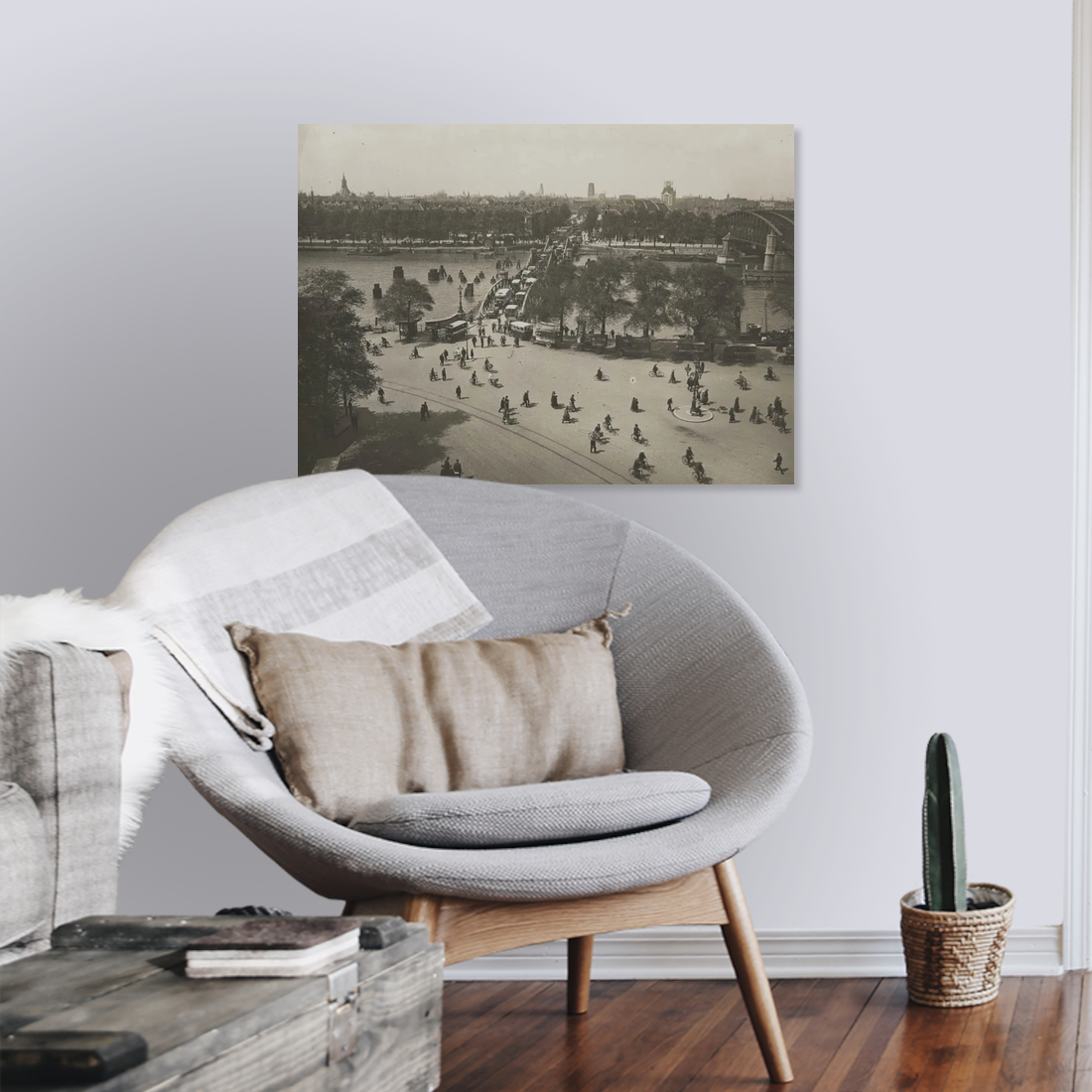 Historische foto van de spits op de Koninginnebrug rond 1920 – canvas zonder lijst in leeshoek