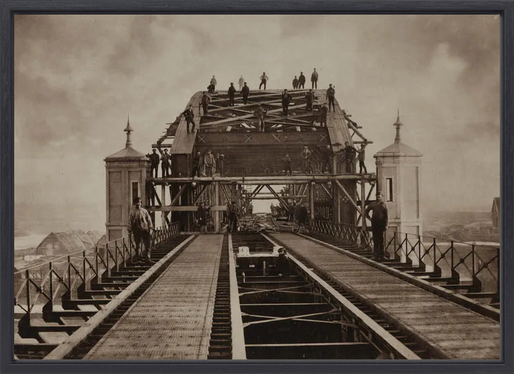 Bruggenbouwers op de Koningsbrug - 1876