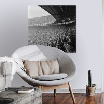 Historische foto van supporters in De Kuip rond 1962 – canvas zonder lijst in leeshoek