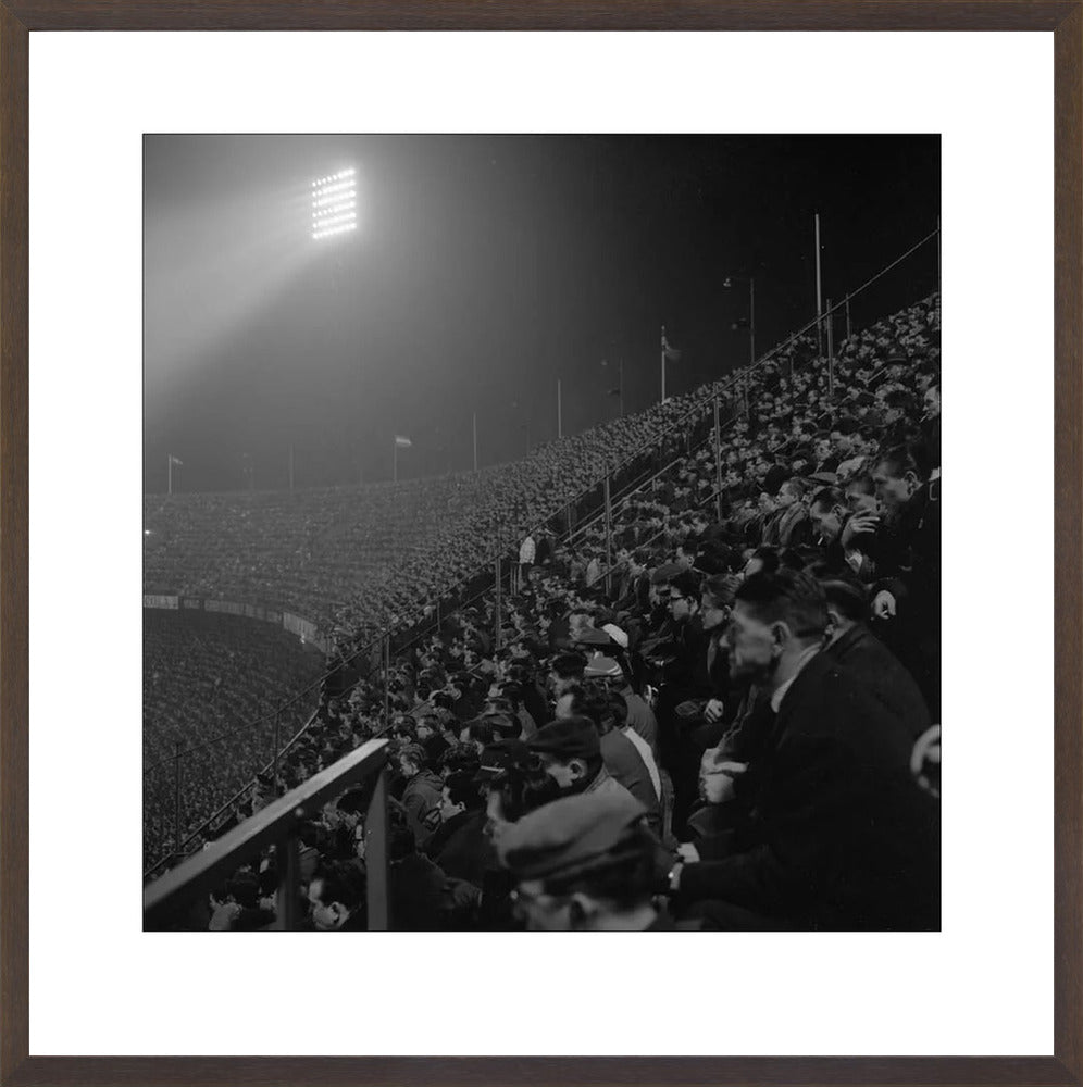 Supporters in een Nachtelijke Kuip - 1963