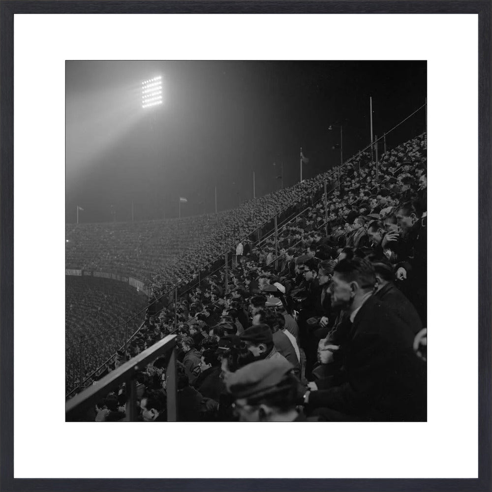 Supporters in een Nachtelijke Kuip - 1963
