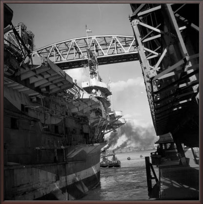 Vliegdekschip langs de Hef - 1947