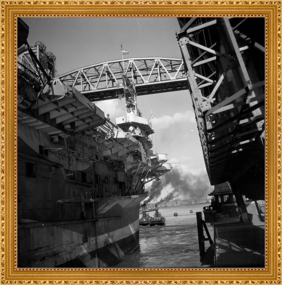 Vliegdekschip langs de Hef - 1947