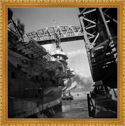 Vliegdekschip langs de Hef - 1947