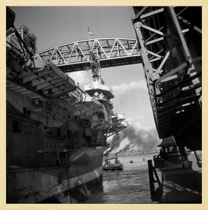 Vliegdekschip langs de Hef - 1947