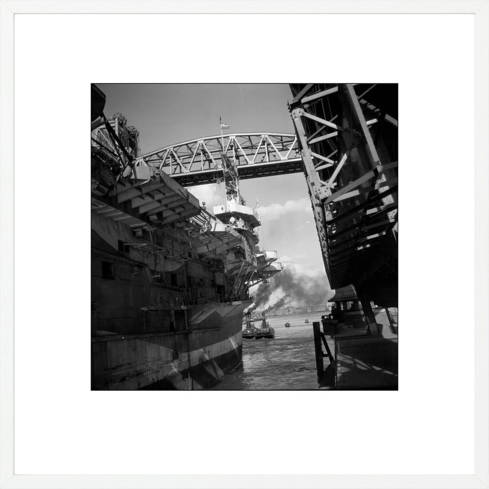 Vliegdekschip langs de Hef - 1947