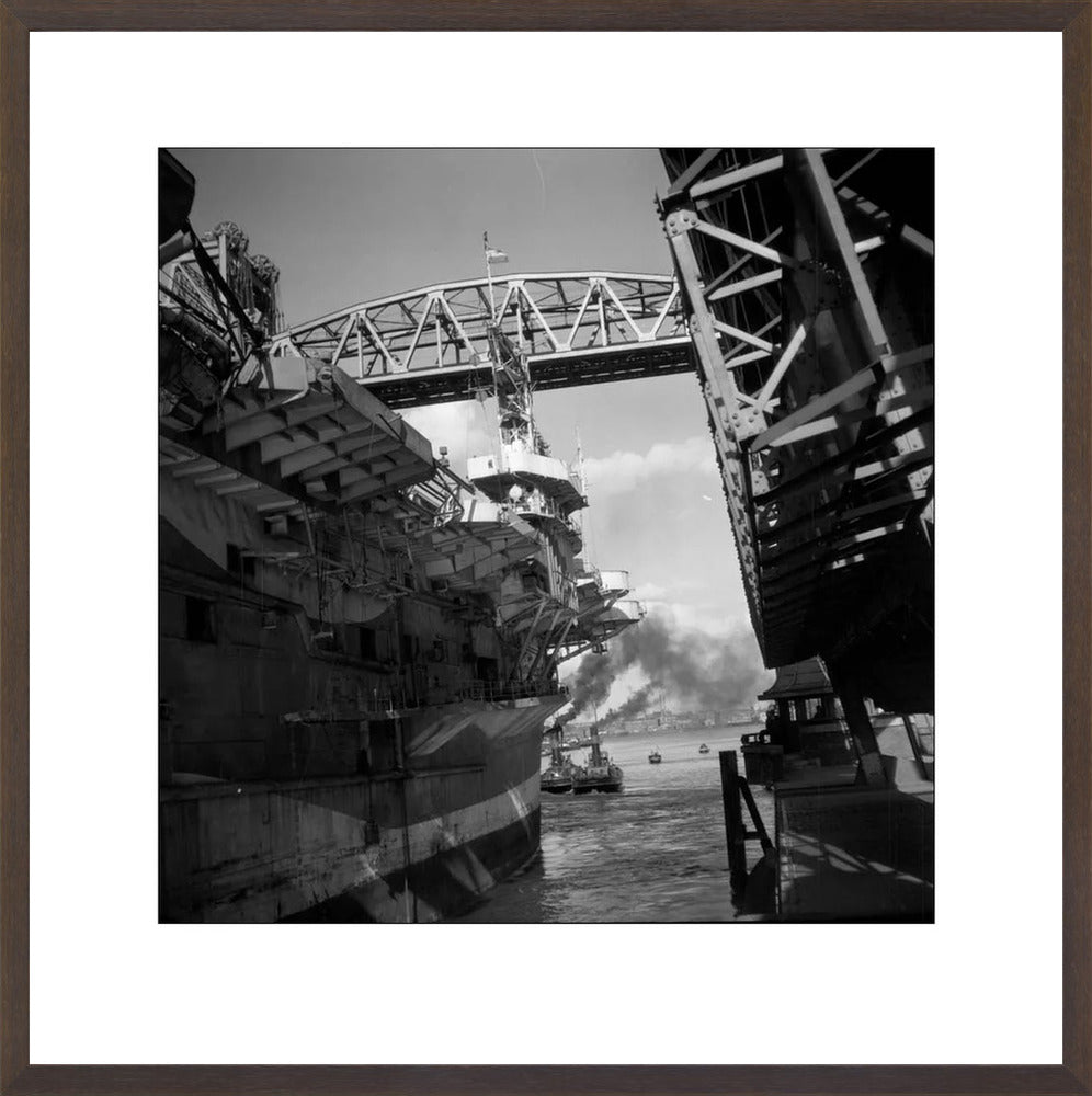 Vliegdekschip langs de Hef - 1947