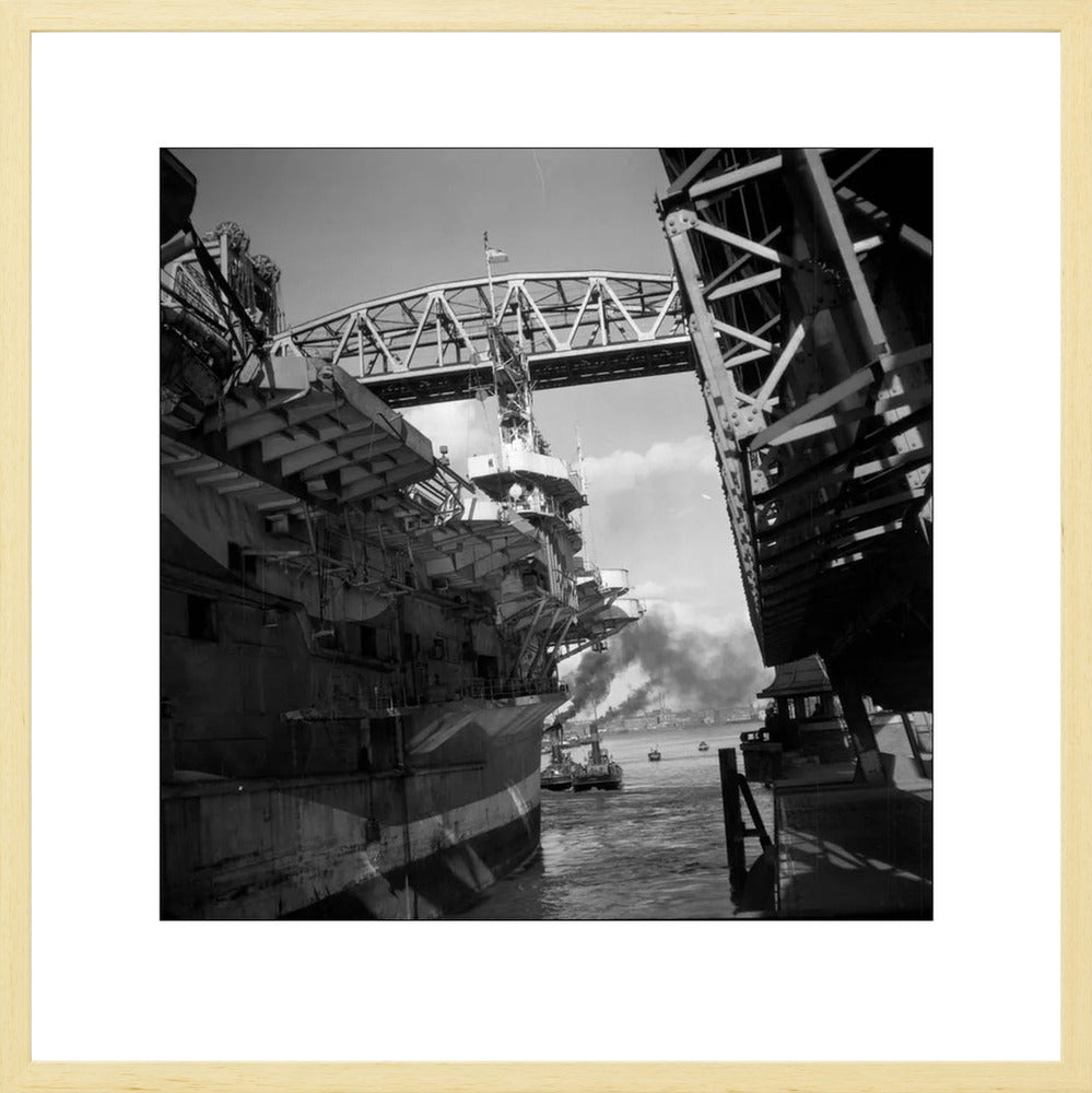 Vliegdekschip langs de Hef - 1947