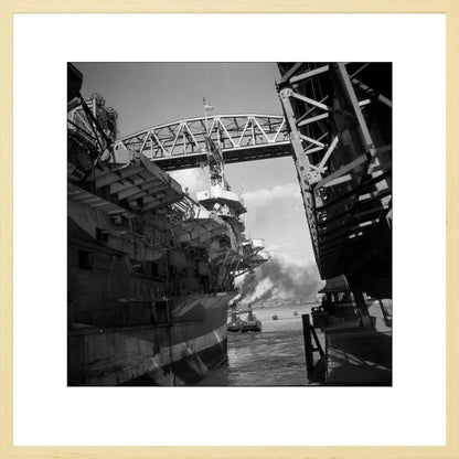 Vliegdekschip langs de Hef - 1947