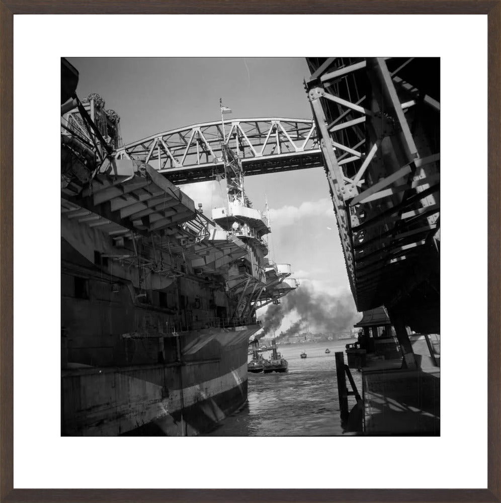 Vliegdekschip langs de Hef - 1947