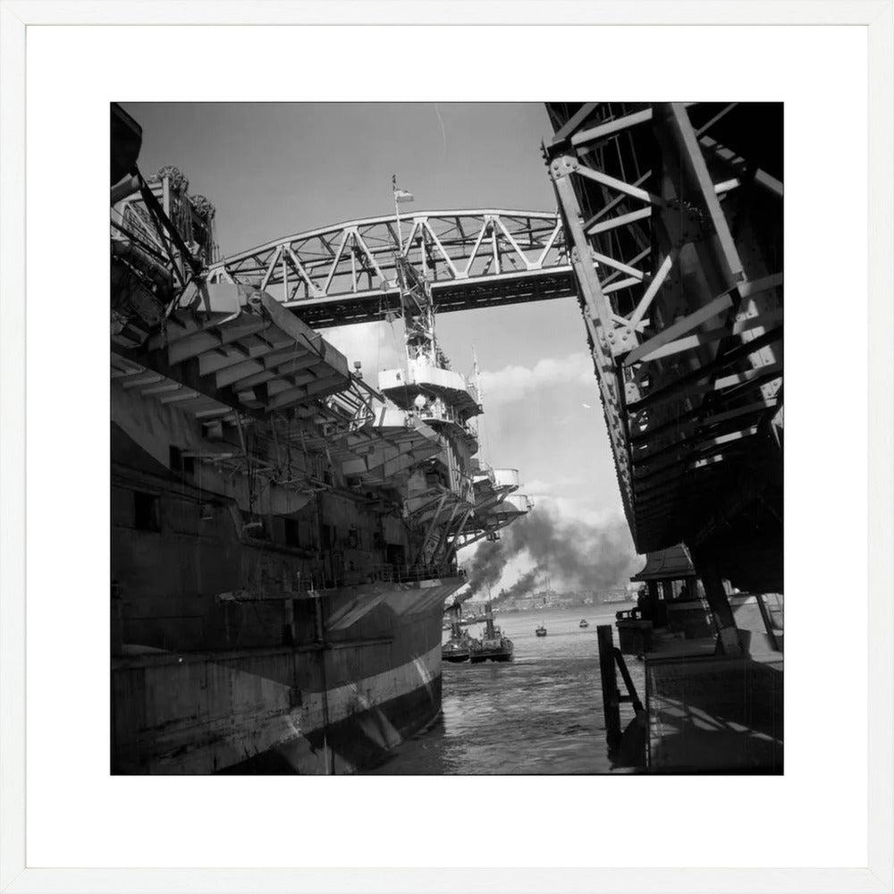 Vliegdekschip langs de Hef - 1947
