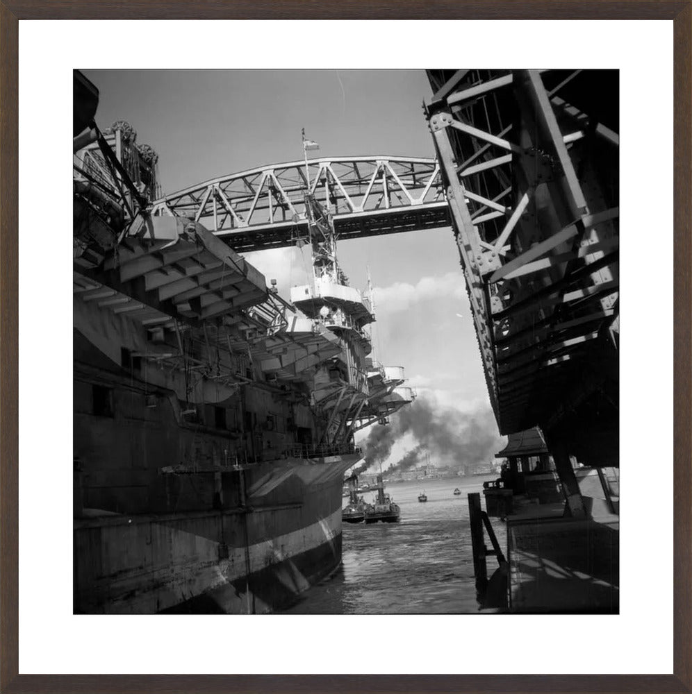 Vliegdekschip langs de Hef - 1947